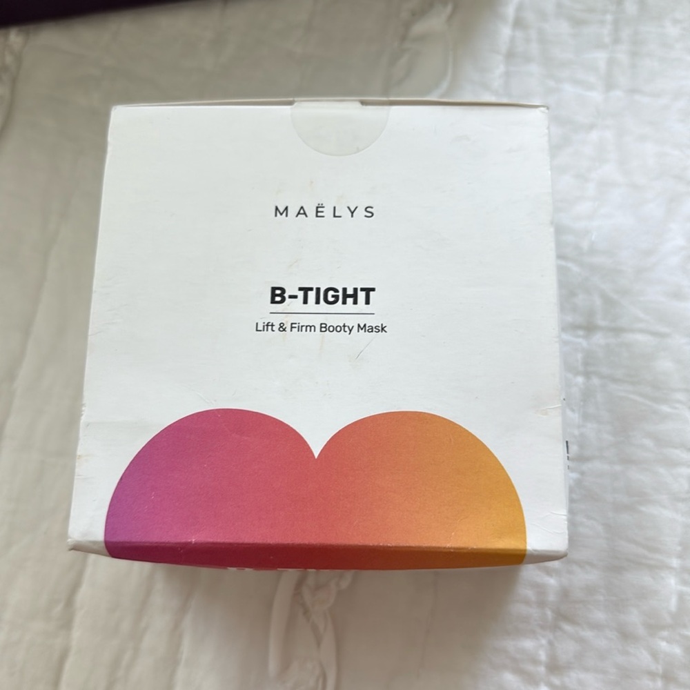 Maelys B-Tight lift and firm booty mask.